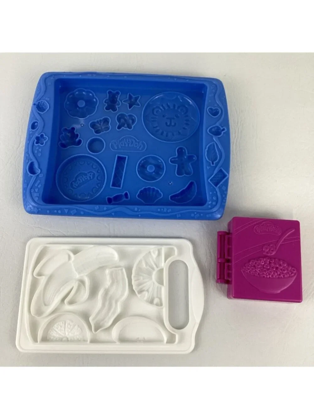 Play Doh Kitchen Creations Bundle Modeling Clay Molds Food Tray Utensils Lot